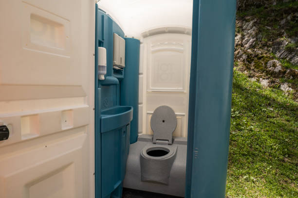 Professional porta potty rental in Eaton, OH